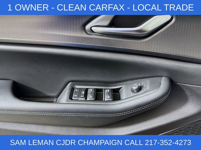 Used 2023 Jeep Grand Cherokee Laredo AWD/4WD image 17