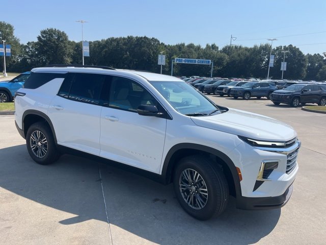 New 2026 Chevrolet Traverse LT w/ LPO, Floor Liner Package image 11