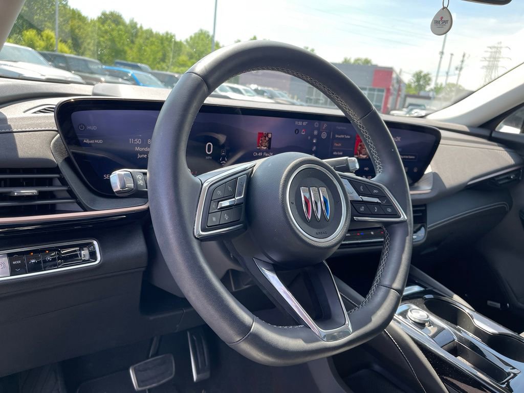 Used 2024 Buick Envision Sport Touring AWD/4WD image 17