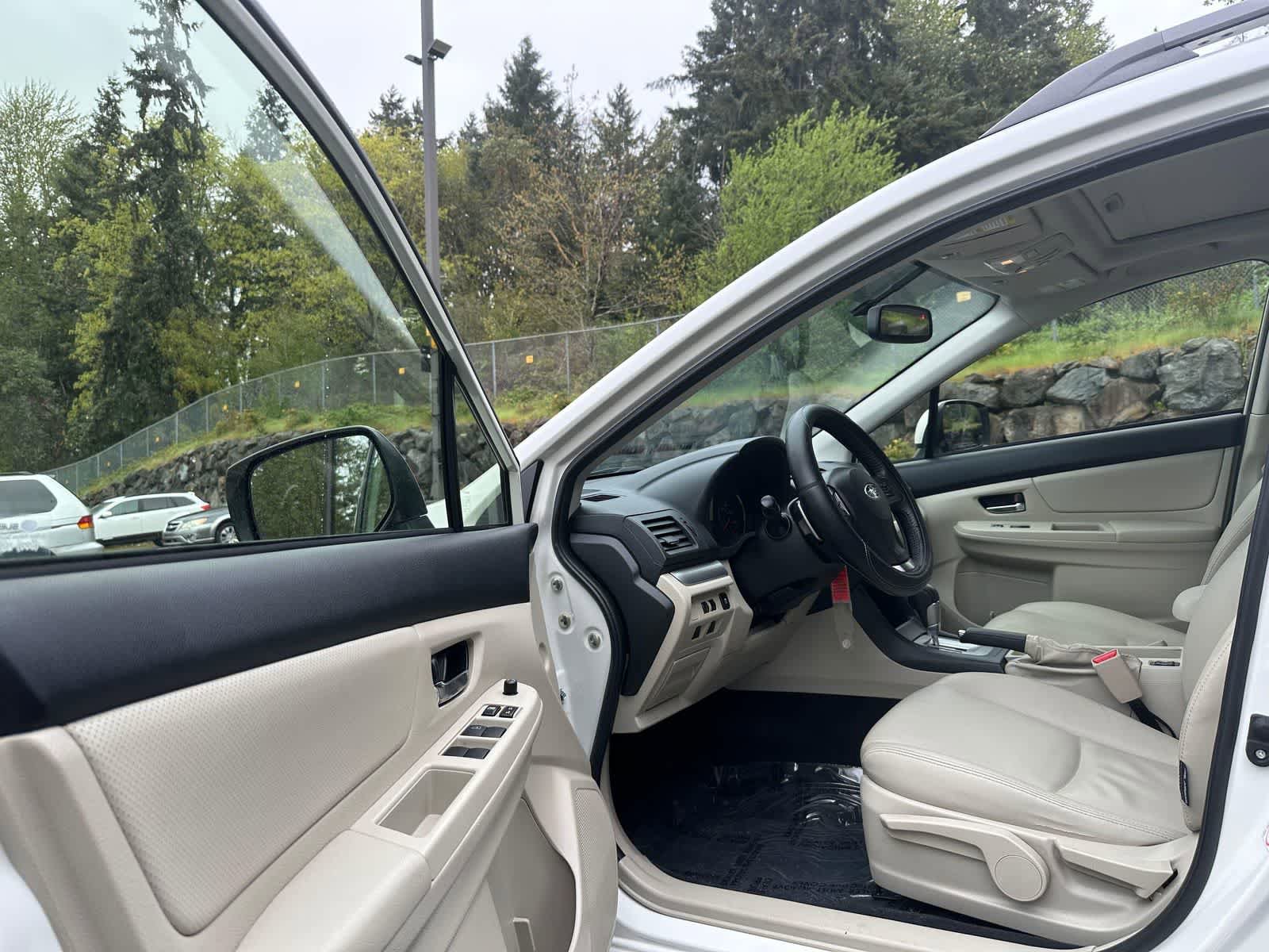 Used 2014 Subaru Crosstrek 2.0i Limited AWD/4WD image 18