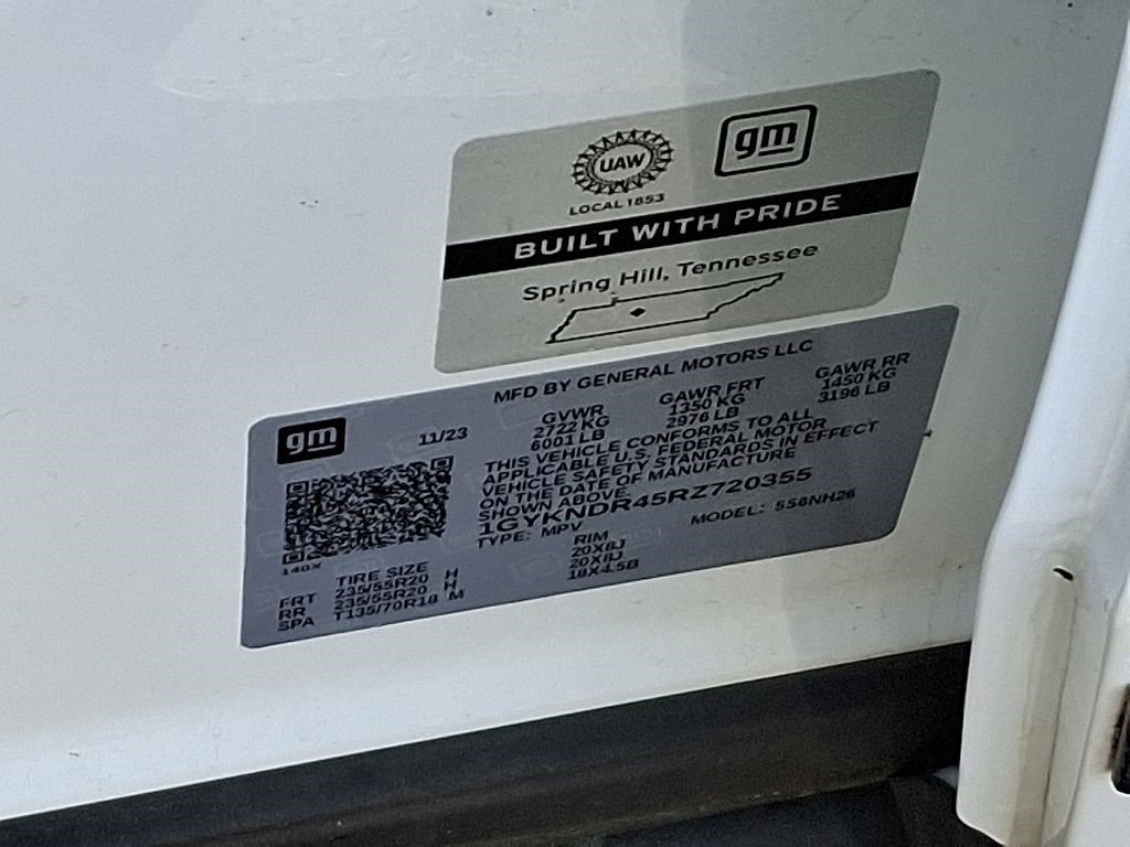 Certified 2024 Cadillac XT5 Premium Luxury w/ LPO, Floor Liner Package image 29