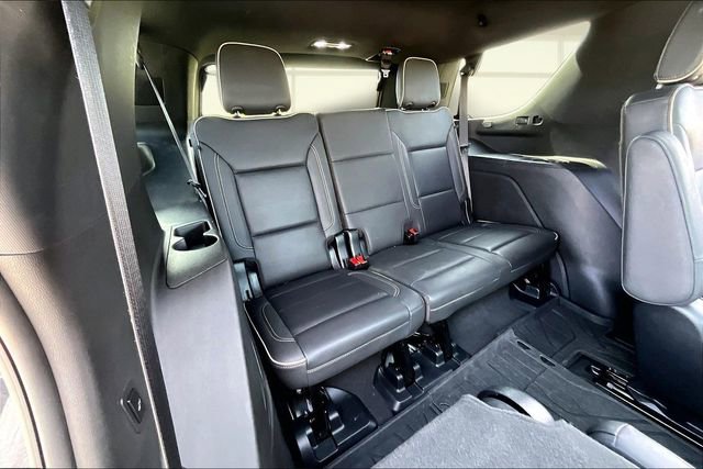 Used 2023 Chevrolet Tahoe Premier w/ Premium Package image 28