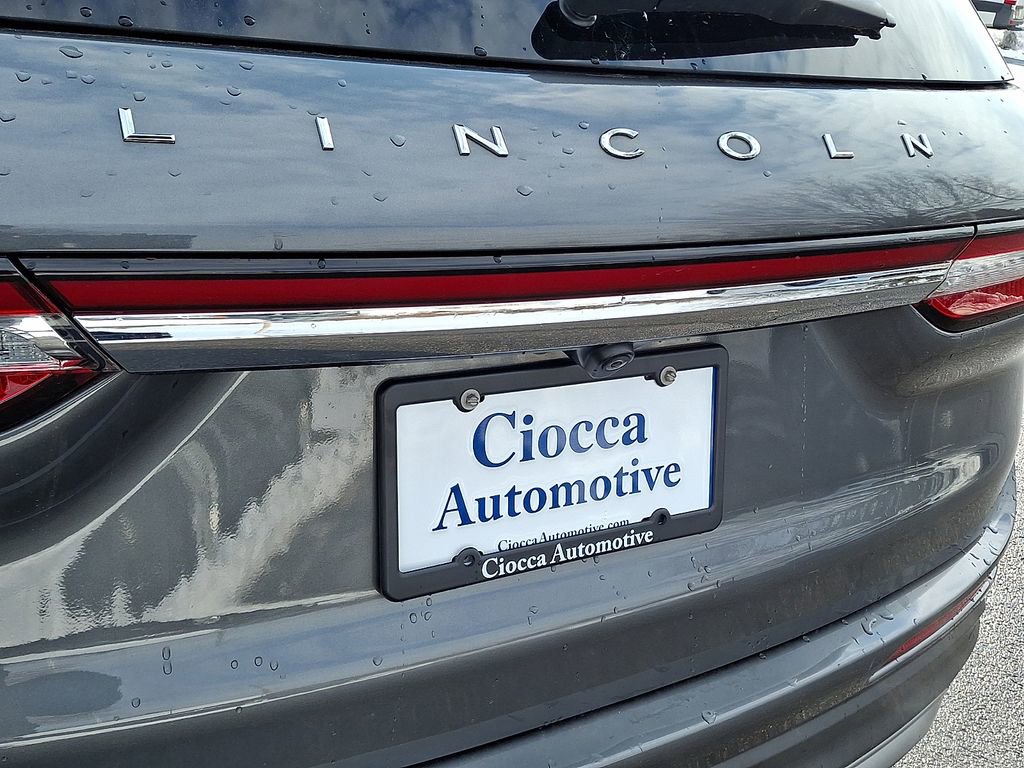 Used 2022 Lincoln Corsair AWD w/ Premium Package image 32