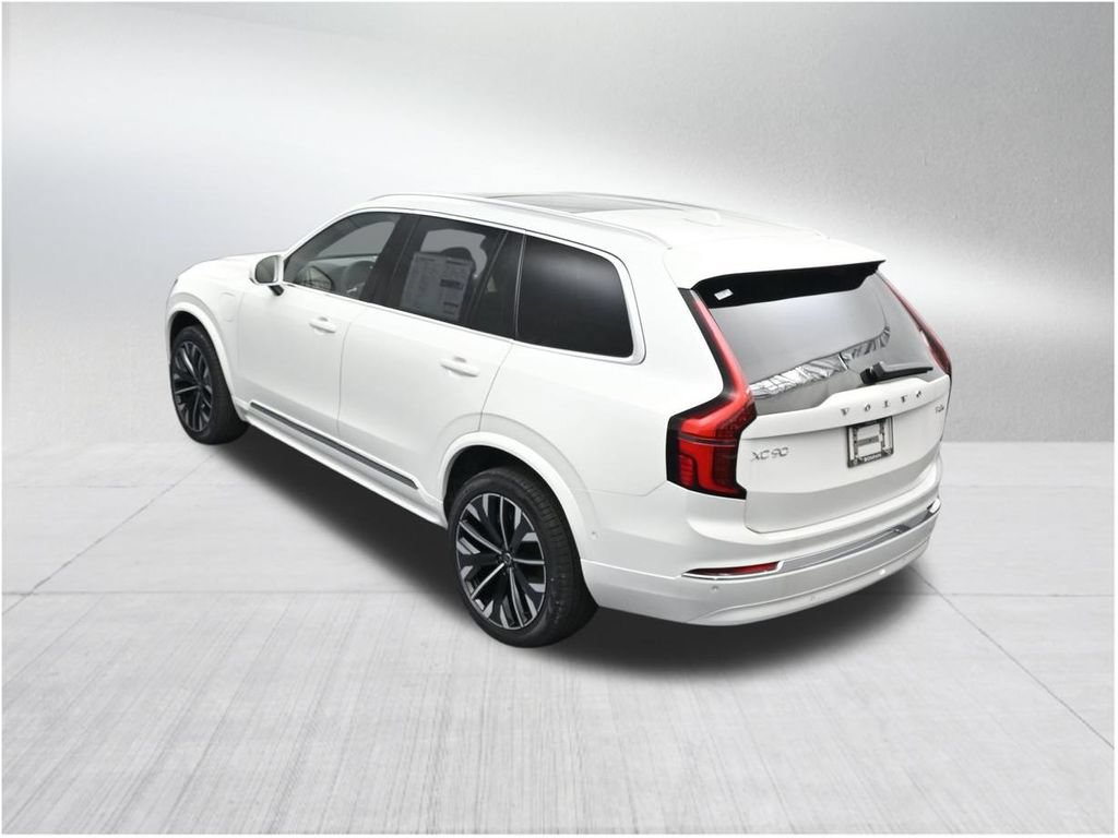 New 2026 Volvo XC90 T8 Plus AWD/4WD image 15