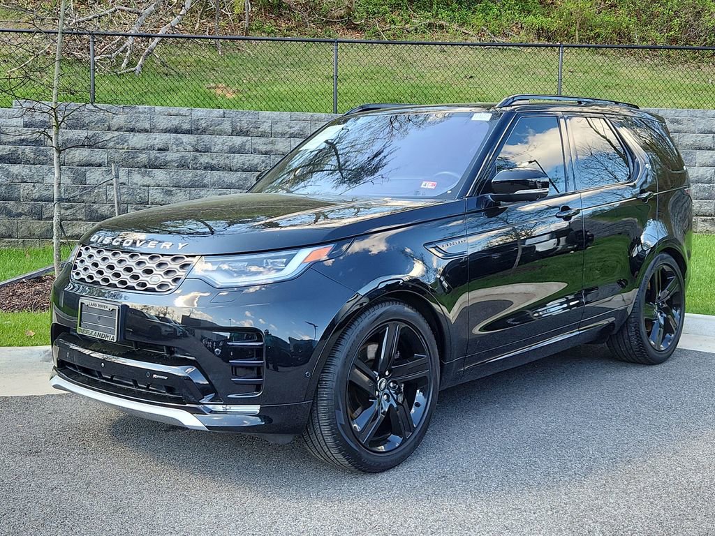 Used 2023 Land Rover Discovery Metropolitan Edition AWD/4WD image 1