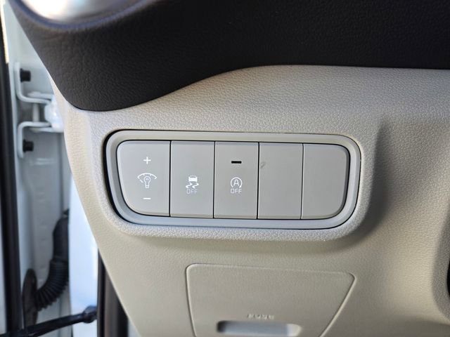 Used 2025 Kia Soul LX w/ LX Technology Package image 20