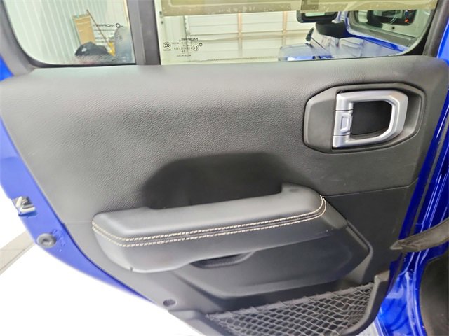 Used 2020 Jeep Wrangler Unlimited Sahara w/ Uconnect 4C Nav & Sound Group image 33