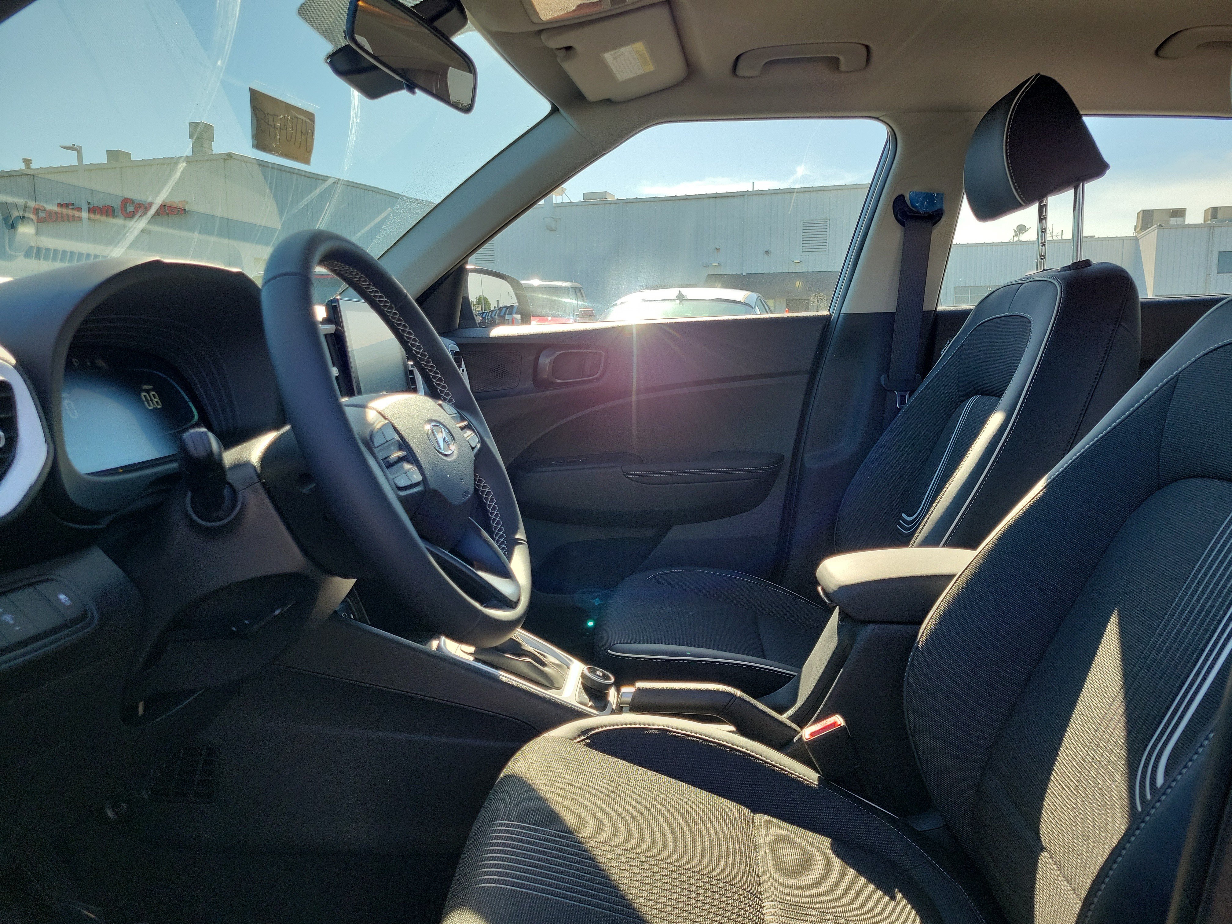 New 2026 Hyundai Venue SEL FWD image 14