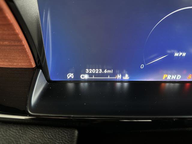 Used 2020 Lincoln Navigator Reserve w/ Equipment Group 208A Reserve image 6