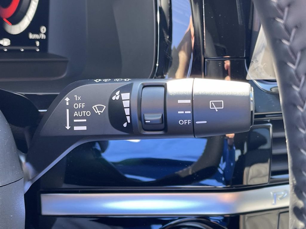 New 2026 Nissan Pathfinder Platinum AWD/4WD image 38
