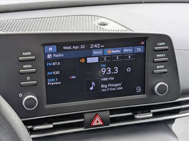 Used 2022 Hyundai Elantra SEL w/ Cargo Package FWD image 9