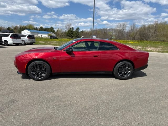 New 2026 Dodge Charger R/T w/ Blacktop Package AWD/4WD image 2