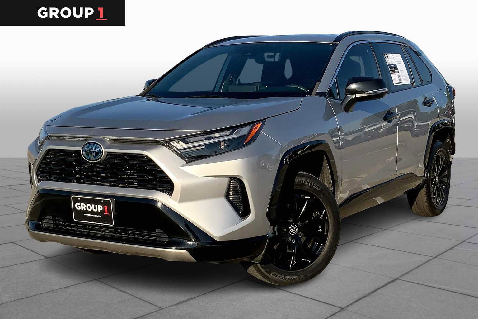 Used 2022 Toyota RAV4 SE