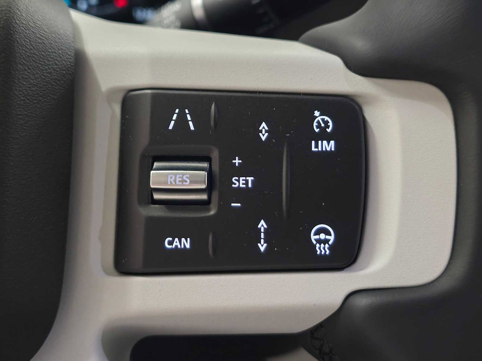New 2026 Land Rover Defender 110 S AWD/4WD image 33