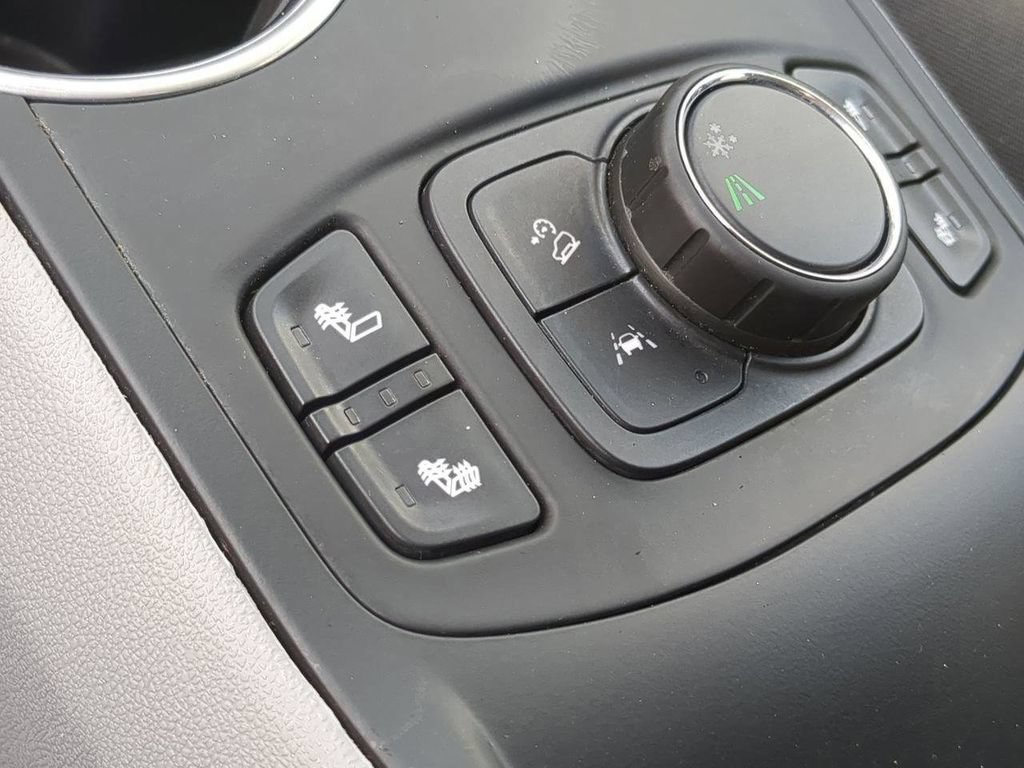 Used 2021 GMC Terrain SLT w/ Infotainment Package II FWD image 20