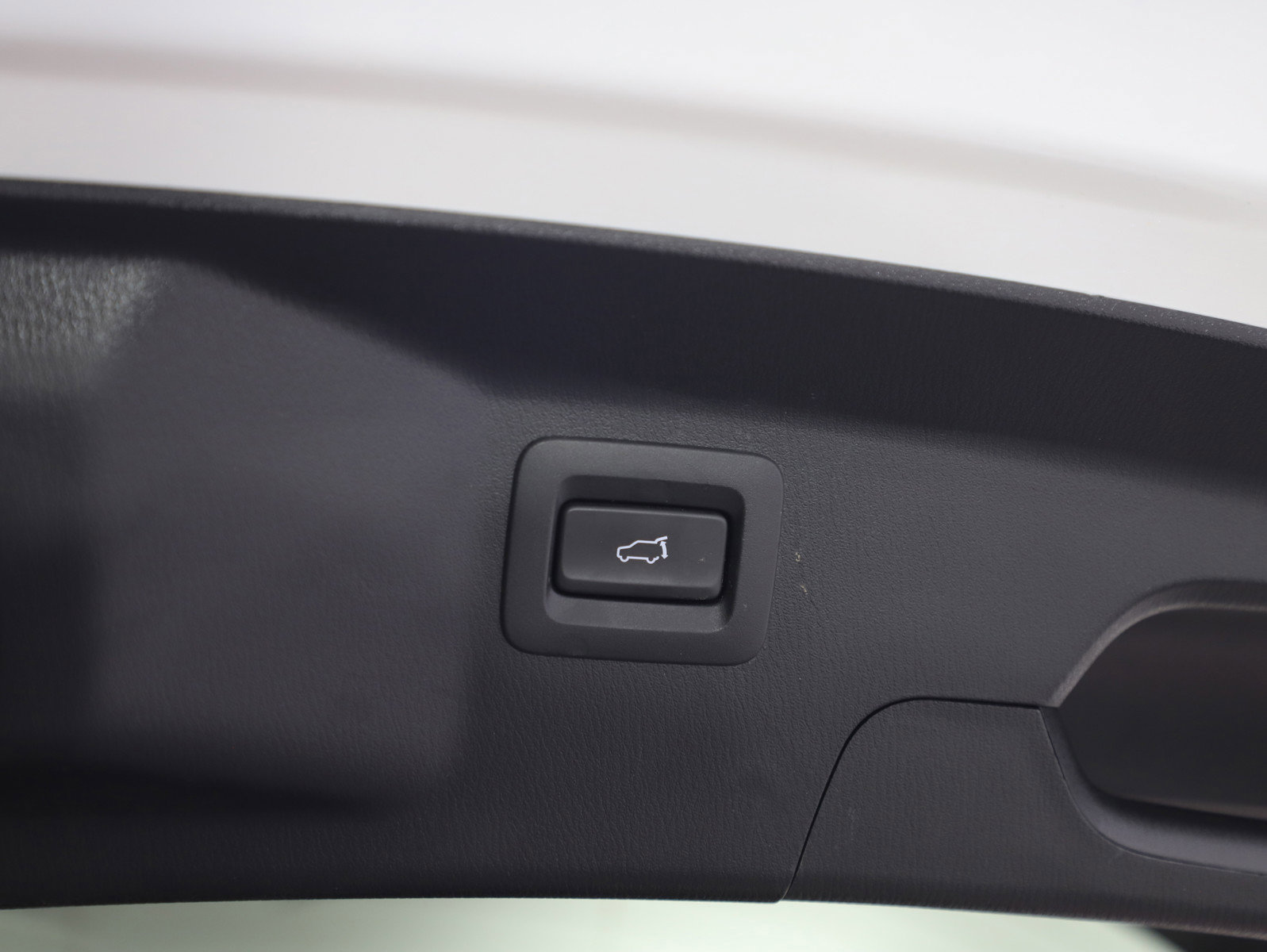 Used 2023 MAZDA CX-9 Touring image 12