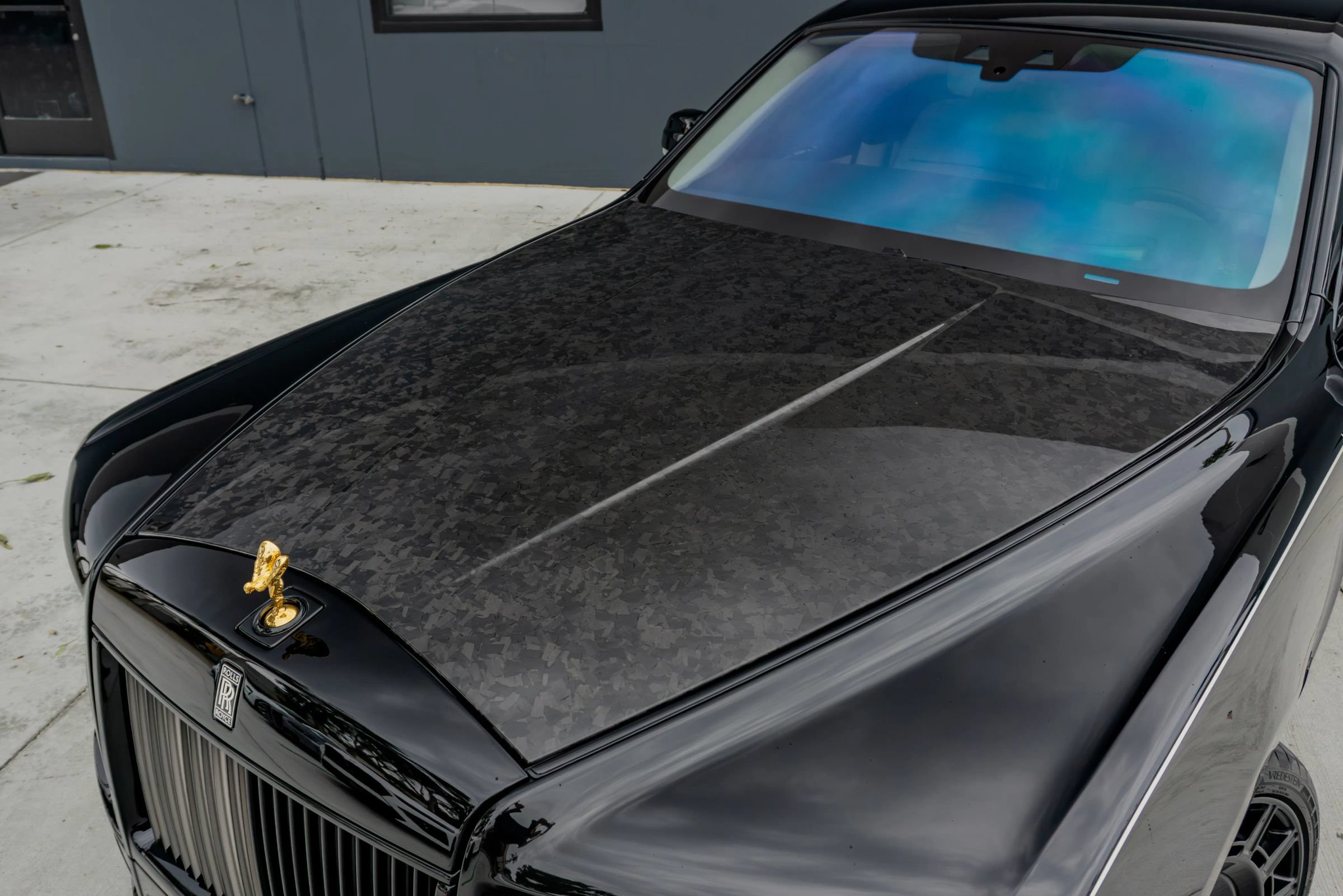 Used 2024 Rolls-Royce Phantom Sedan RWD image 24