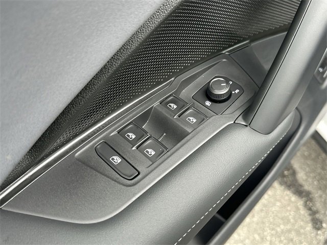 New 2026 Volkswagen Tiguan SE image 15