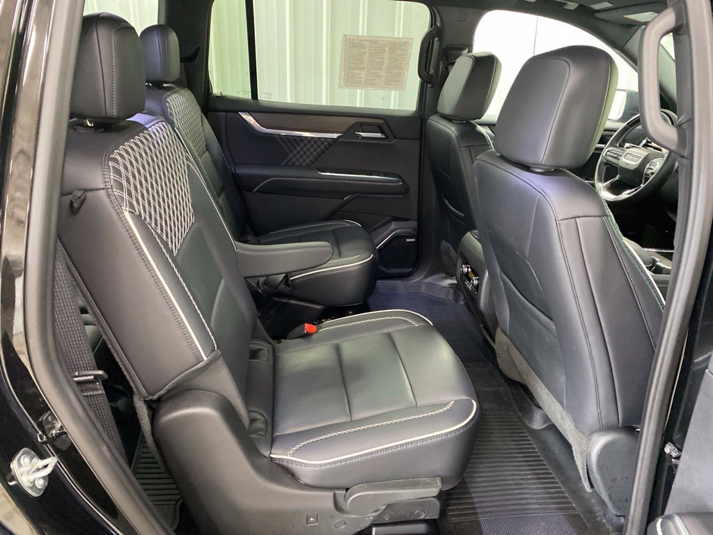 Used 2026 GMC Acadia Denali w/ Super Cruise Package AWD/4WD image 19