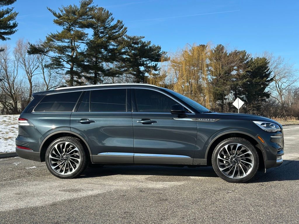Used 2021 Lincoln Aviator Reserve w/ Equipment Group 202A image 8