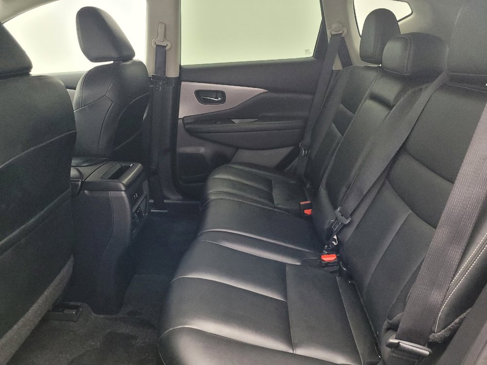 Used 2023 Nissan Murano SV image 18