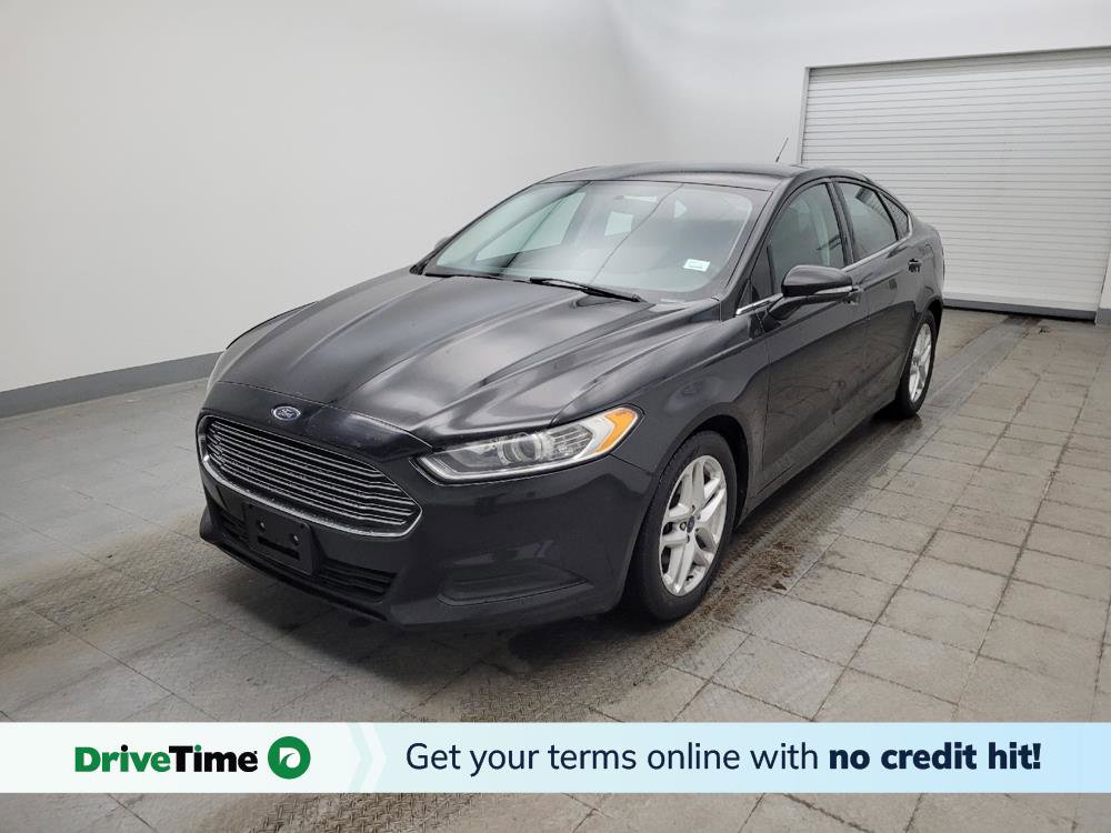 Used 2015 Ford Fusion SE image 1