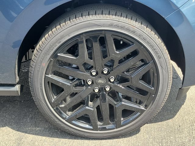 New 2027 Ford Expedition Max Platinum w/ Stealth Performance Package AWD/4WD image 6