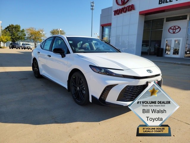 New 2026 Toyota Camry Hybrid video 1