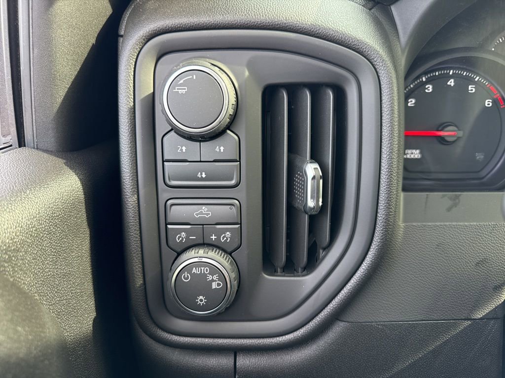 New 2026 Chevrolet Silverado 3500 W/T w/ Snow Plow Prep/Camper Package image 15