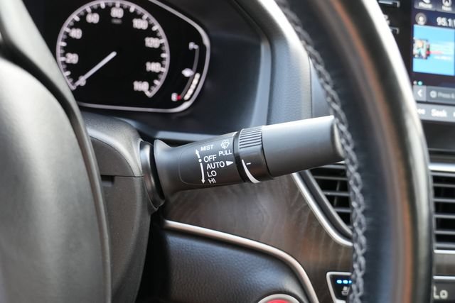 Used 2021 Honda Accord Touring image 27