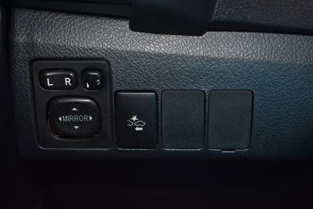 Used 2017 Toyota Corolla iM w/ Carpet Mat Package FWD image 18