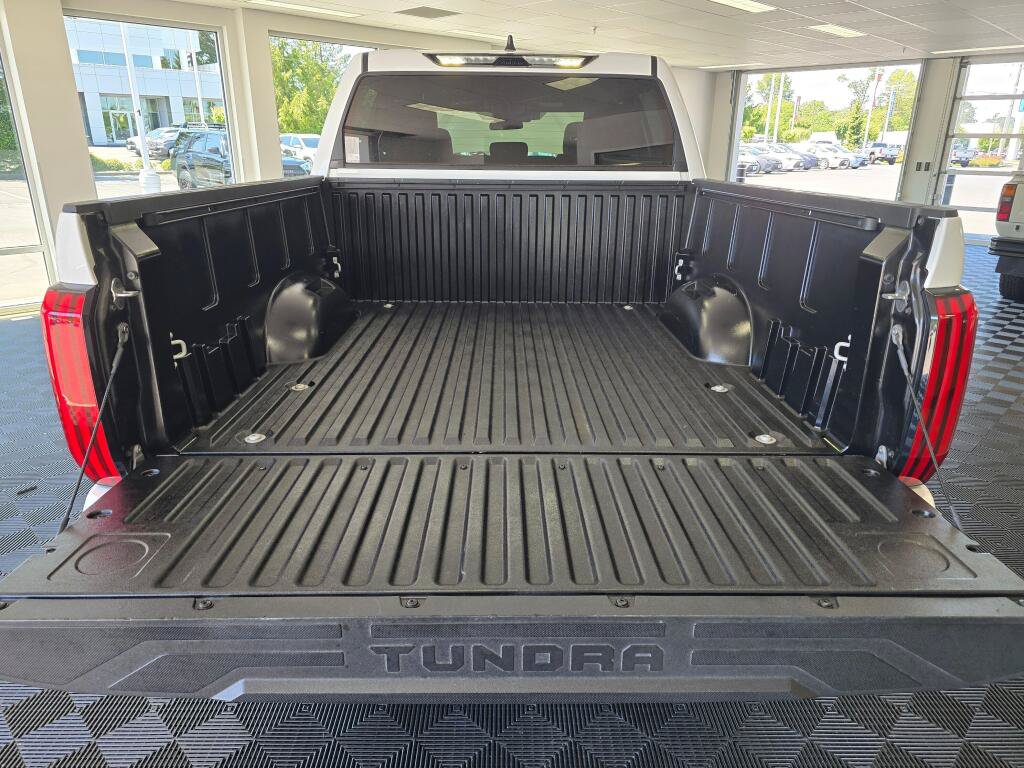 Certified 2025 Toyota Tundra SR5 w/ TRD Off-Road Package AWD/4WD image 15