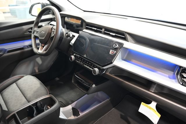 New 2027 Chevrolet Bolt RS FWD image 13