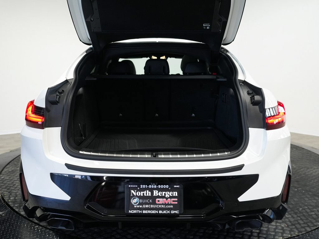 Used 2024 BMW X4 M40i AWD/4WD image 42