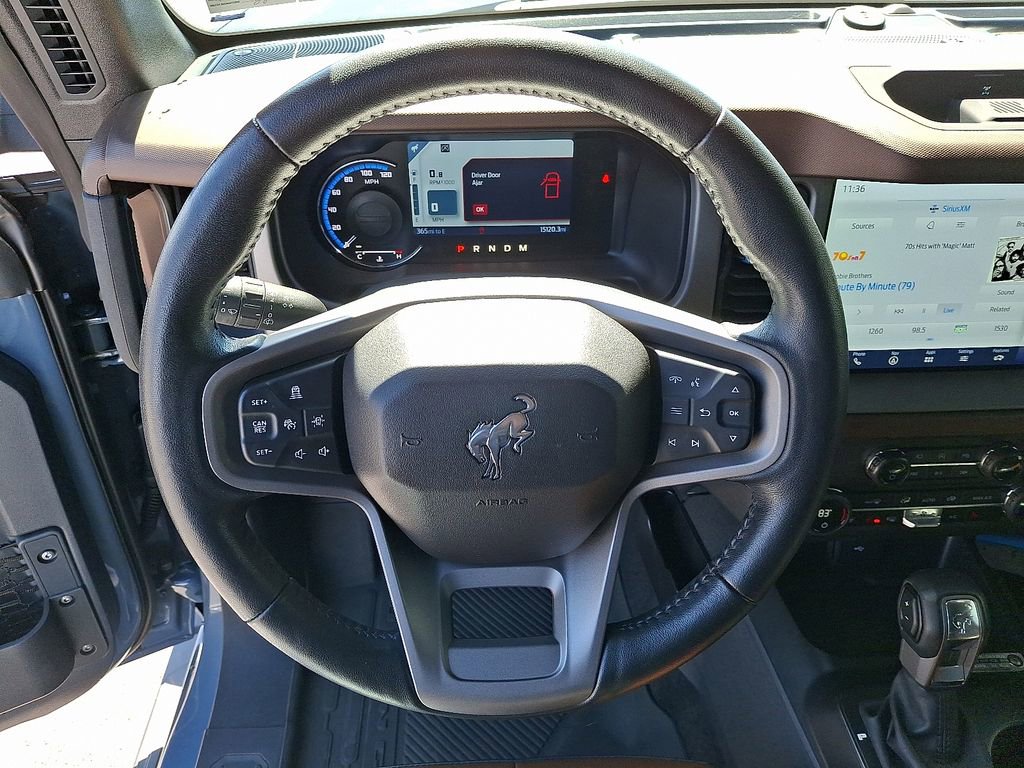 Used 2023 Ford Bronco Outer Banks w/ Sasquatch Package image 14