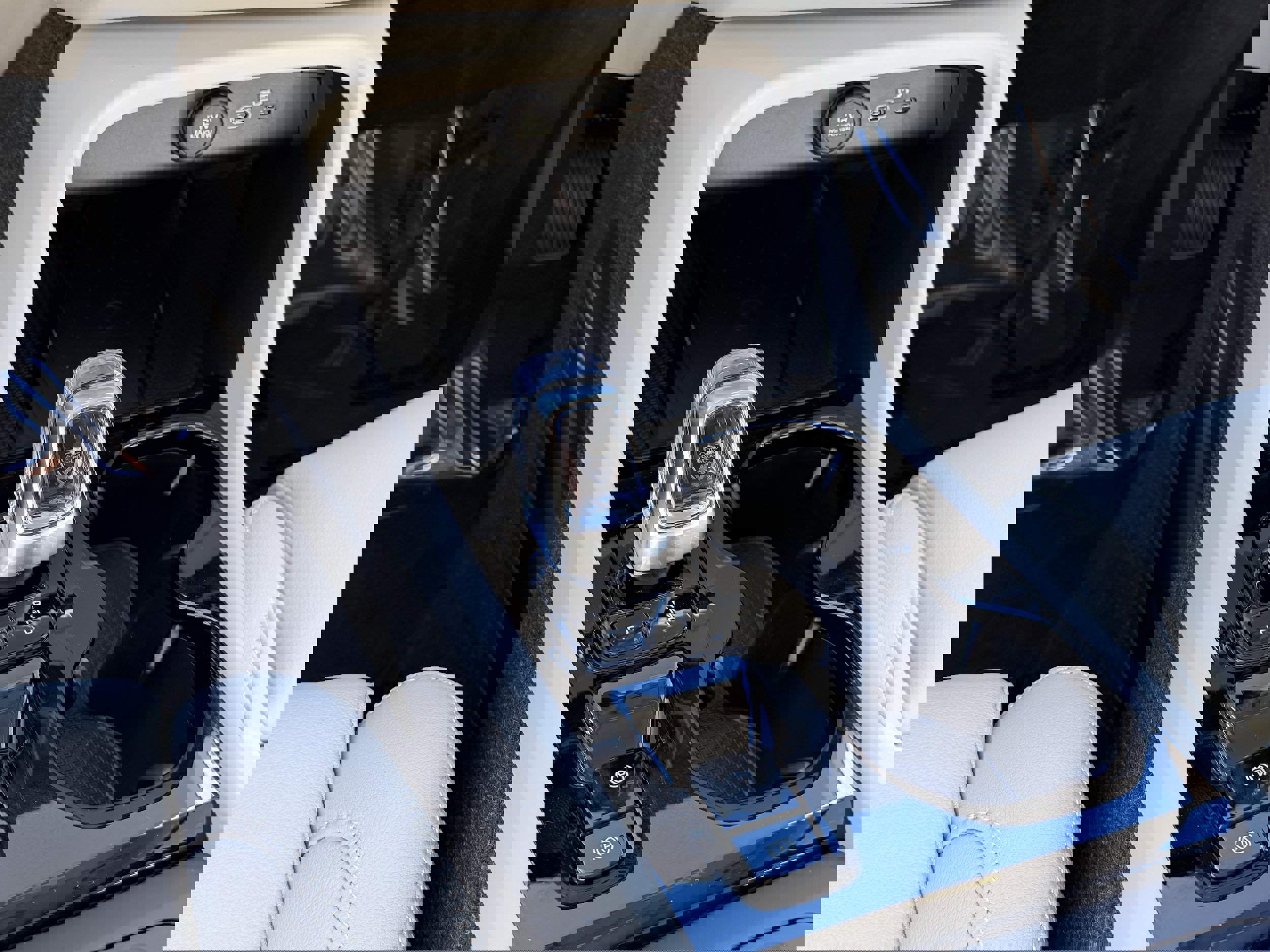 New 2026 Volvo XC40 B4 Plus w/ Protection Package Premier image 13