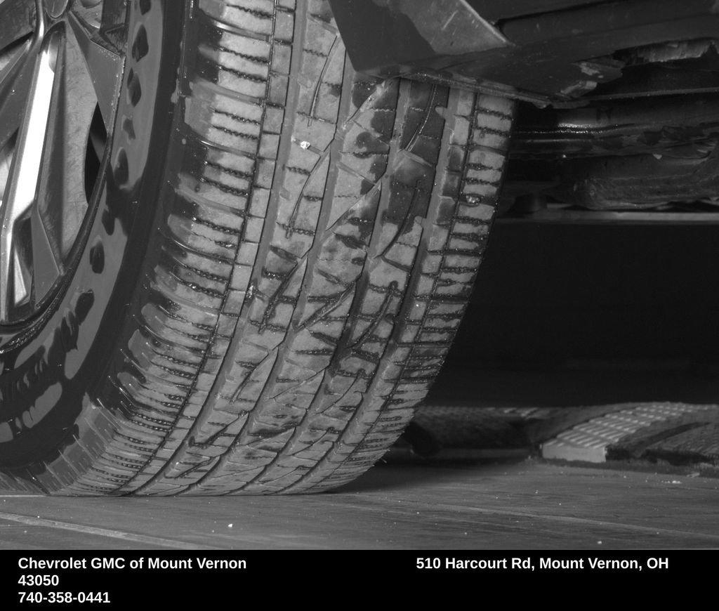 Used 2026 Chevrolet Equinox LT FWD image 13