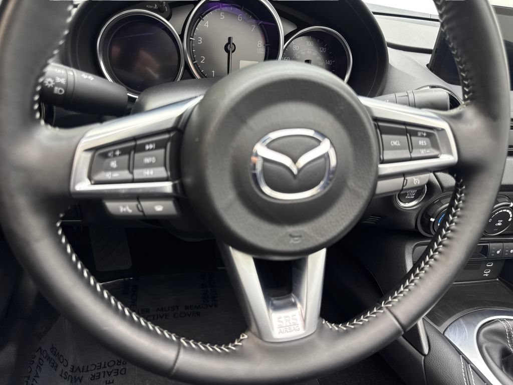 Used 2024 MAZDA MX-5 Miata Club RWD image 56
