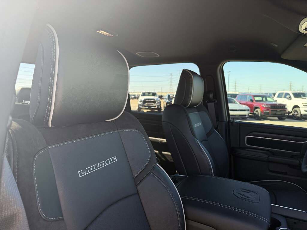 New 2026 RAM 2500 Laramie w/ Night Edition image 19