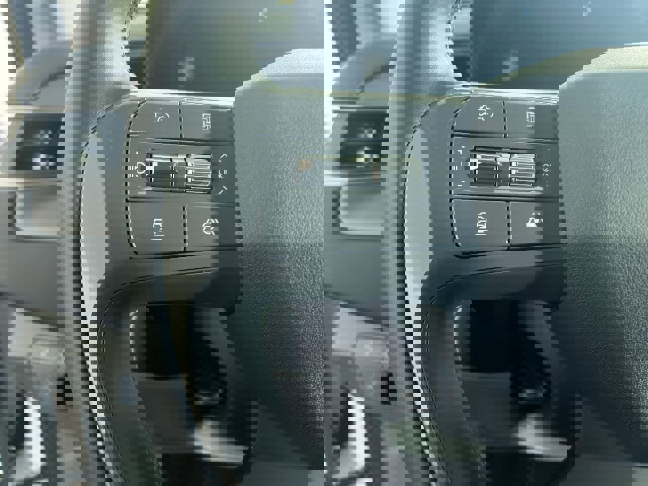 New 2026 Kia EV9 Light image 18