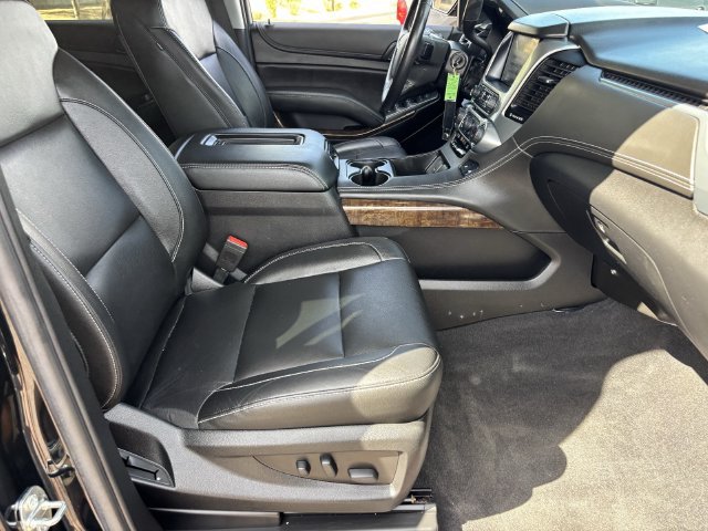 Used 2020 Chevrolet Tahoe LT w/ Off-Road Package AWD/4WD image 11