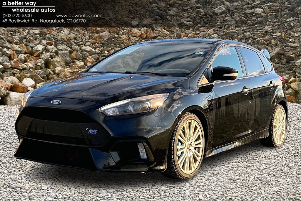 Used 2017 Ford Focus RS image 1