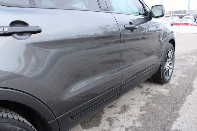 Used 2018 Ford Explorer Sport image 51