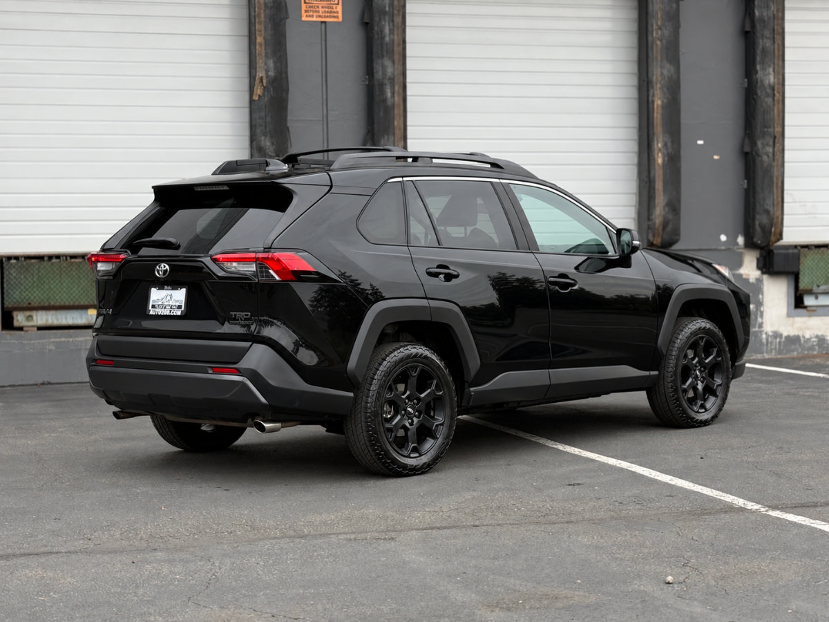 Used 2020 Toyota RAV4 TRD Off-Road w/ TRD Off-Road Weather Package AWD/4WD image 3