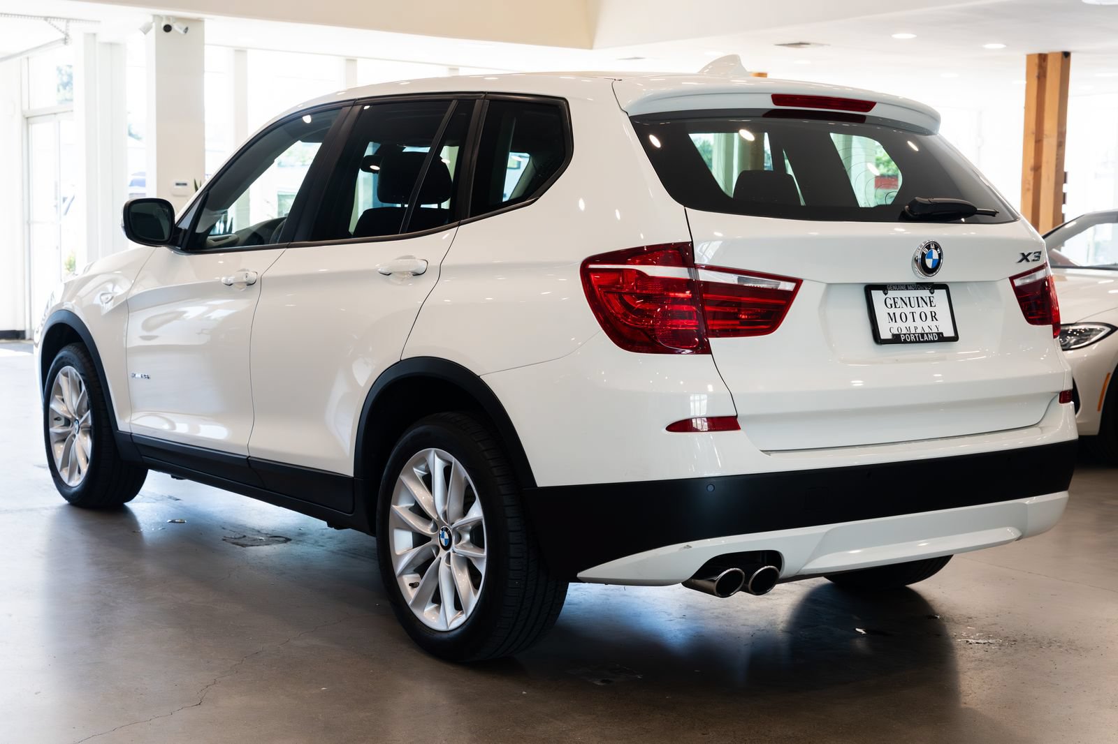 Used 2014 BMW X3 xDrive28i w/ Technology Package AWD/4WD image 6