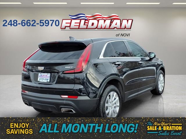 Used 2023 Cadillac XT4 Luxury w/ Cold Weather Package image 4