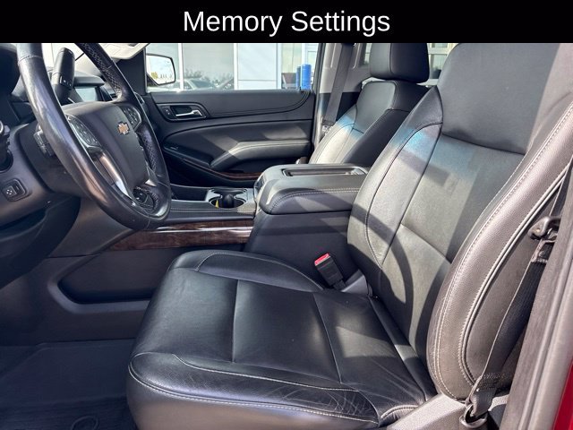 Certified 2019 Chevrolet Tahoe LT w/ Luxury Package AWD/4WD image 12