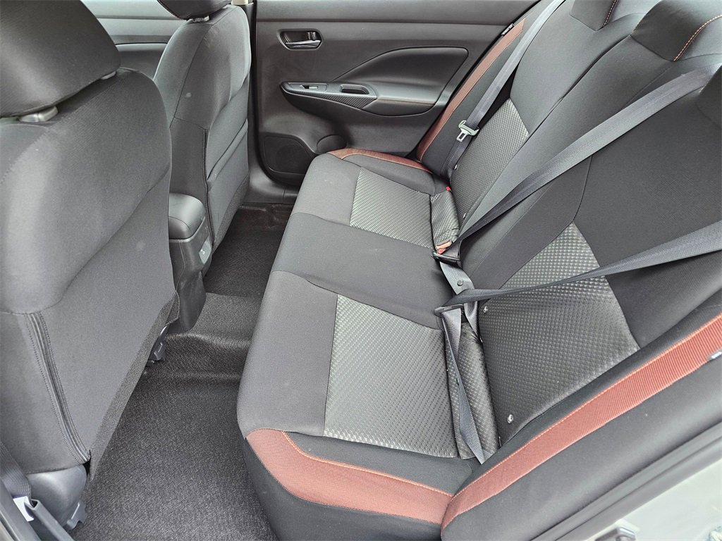 New 2025 Nissan Versa SR w/ Trunk Package image 5