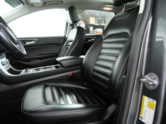 Certified 2024 Ford Edge SEL w/ Convenience Package AWD/4WD image 16