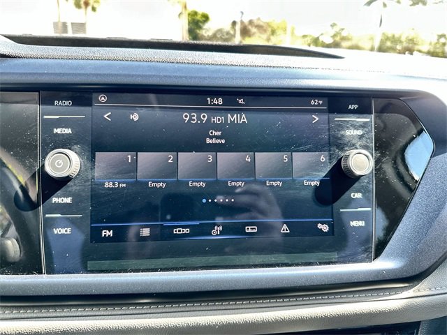 Used 2024 Volkswagen Taos SE image 12